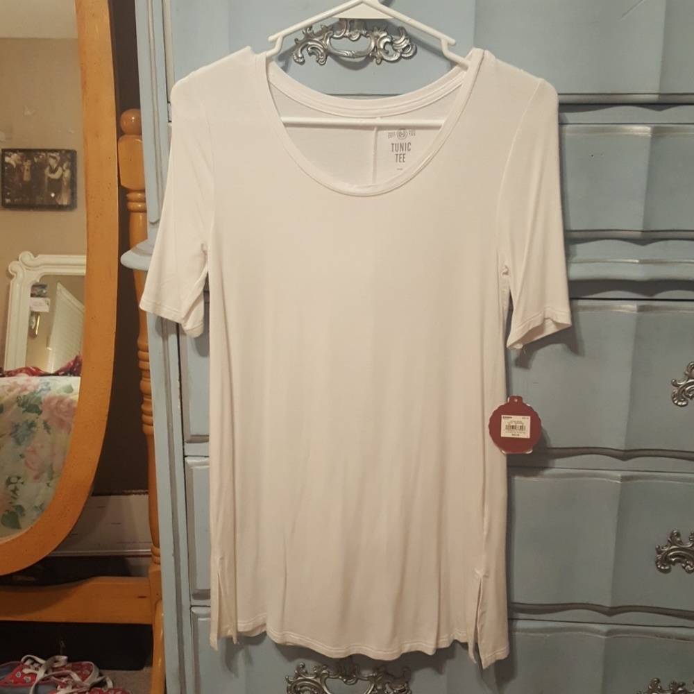 Brand new tunic tee